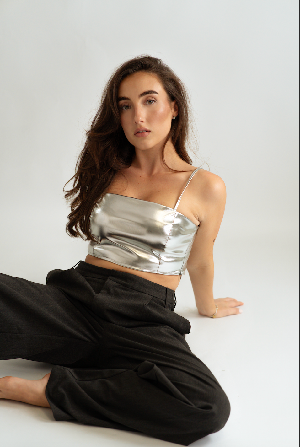 THE BUSTIER - MND